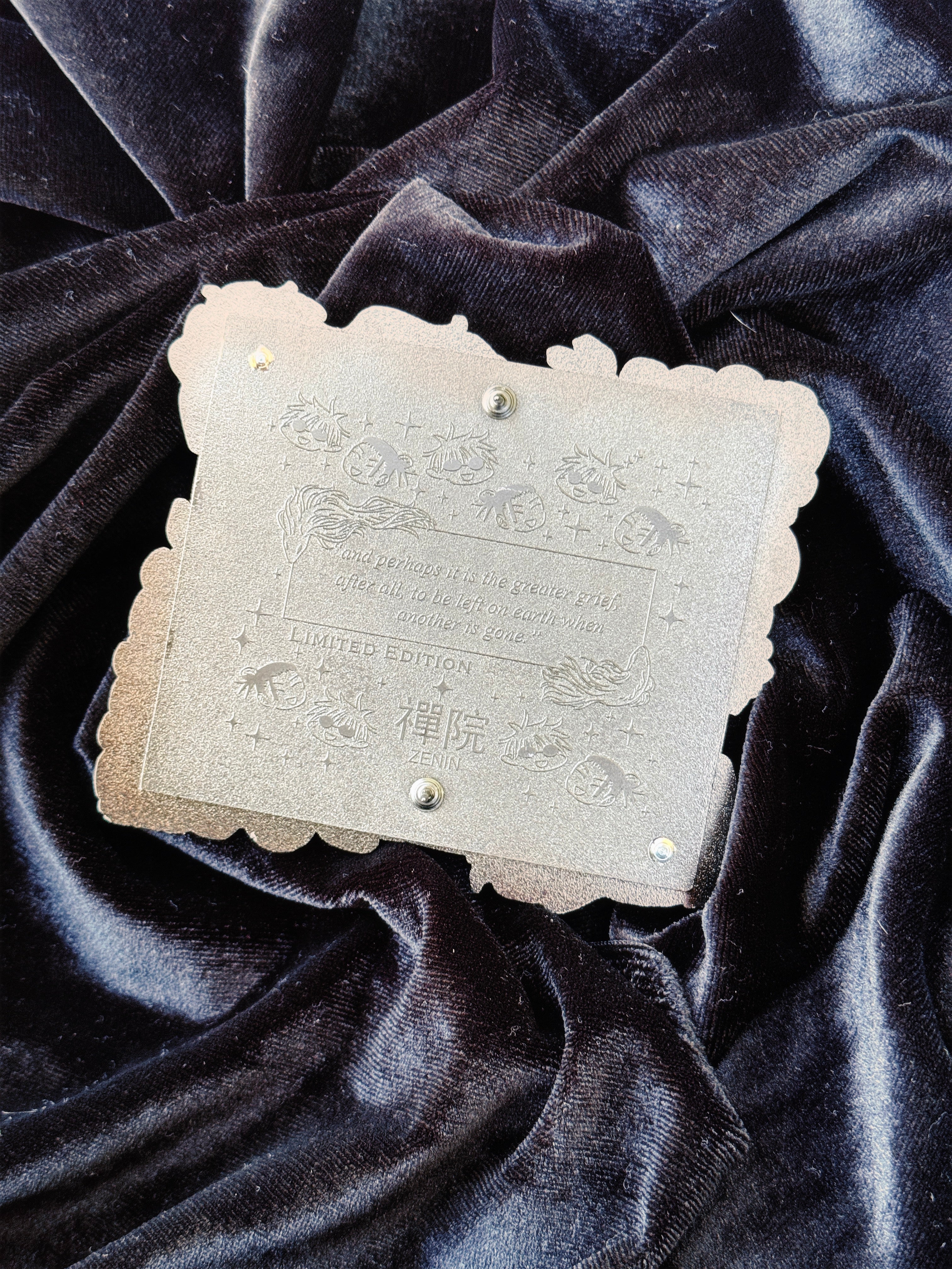 IN HAND: gloomy stsg