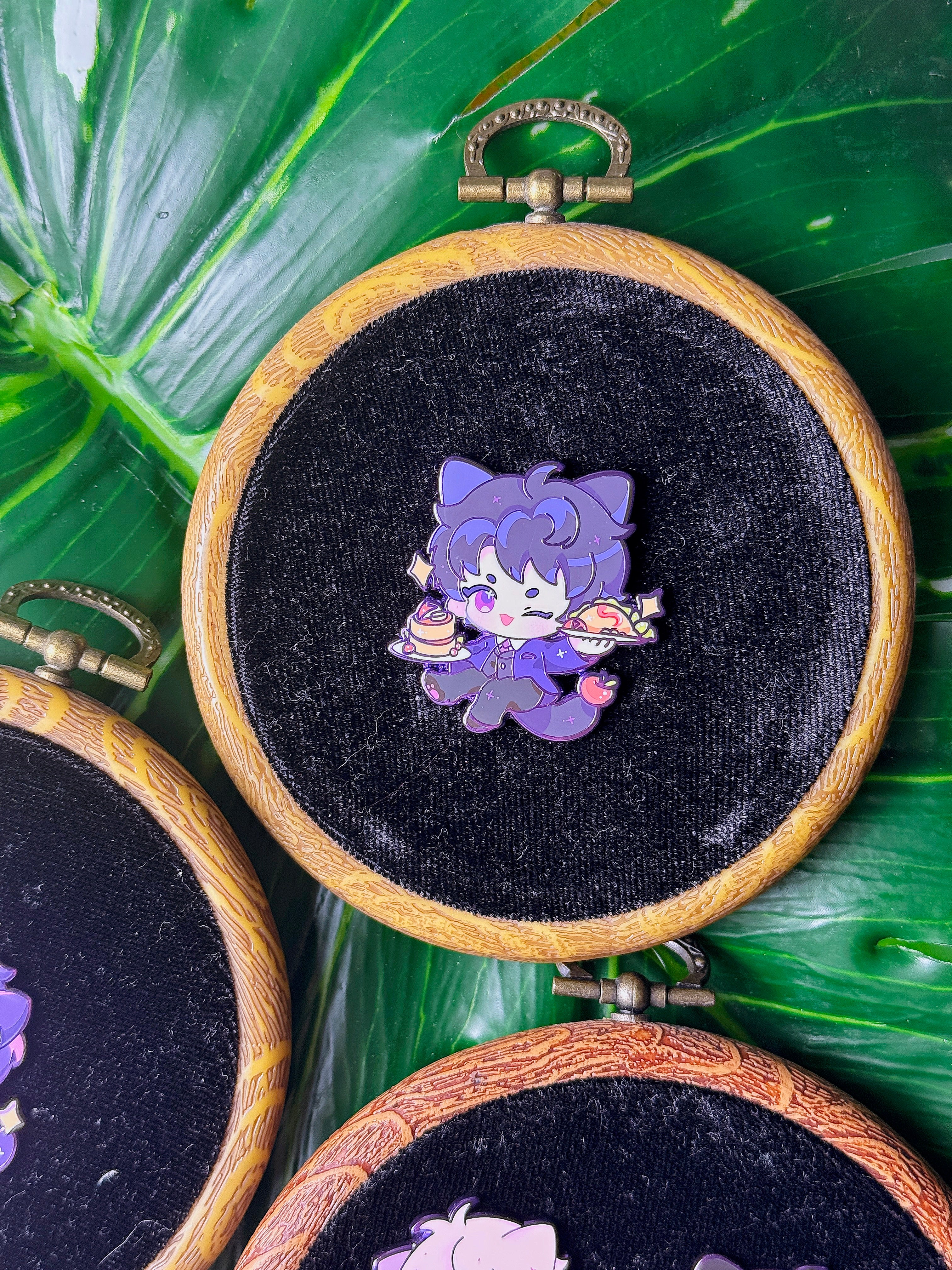 IN HAND: kitty fighter cheebs