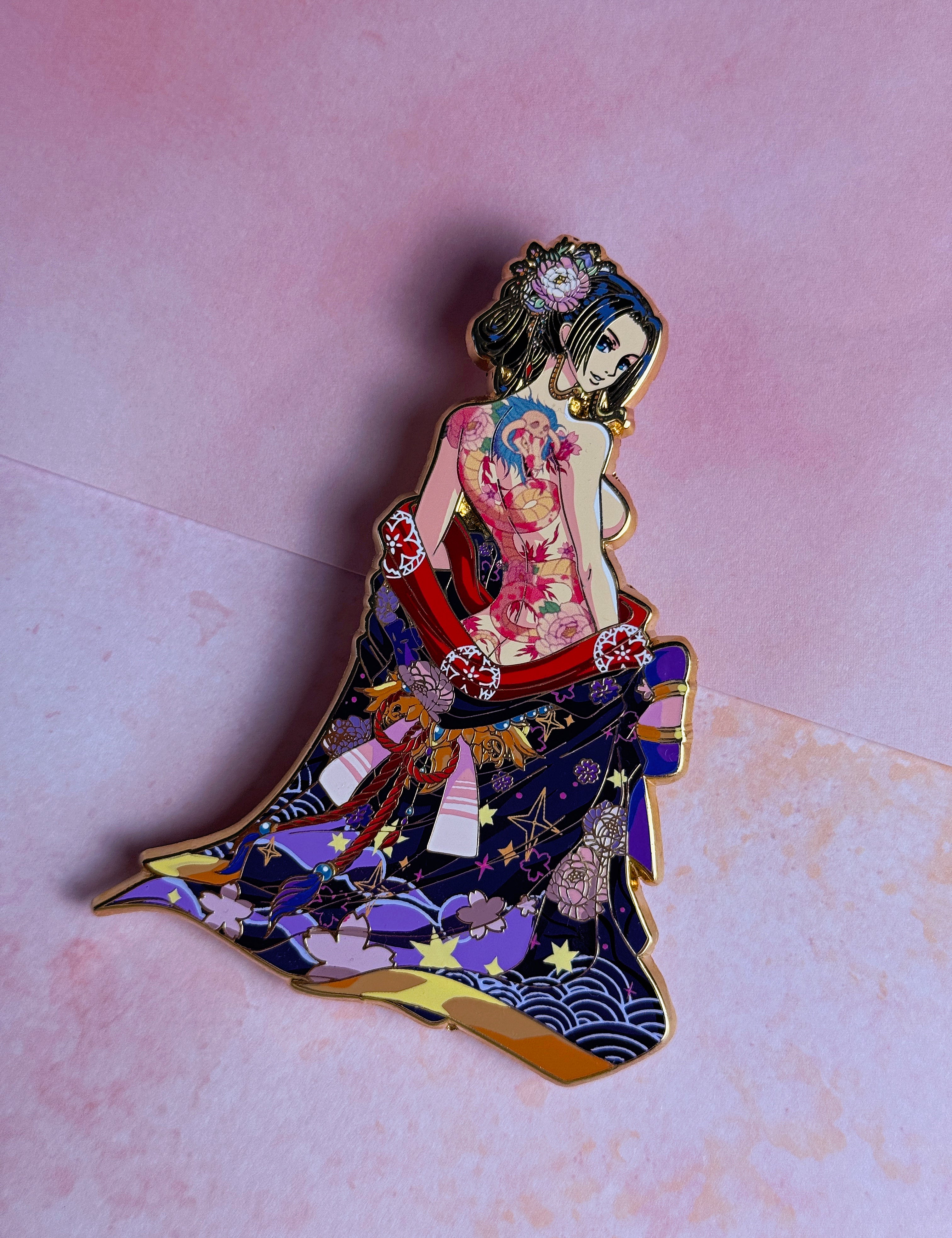 IN HAND: pirate empress